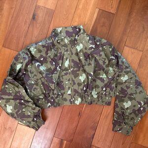 Ethos Jacket Camo Cropped XXXL Oversized